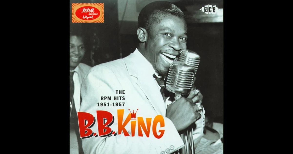 B.B. King у микрофона на обложке RPM Hits 1951-1957