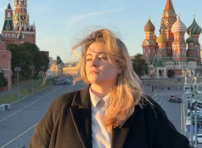 надежда, дизайнер