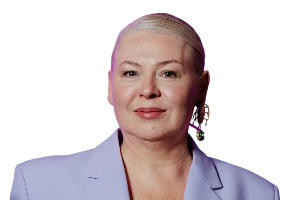 Елена Ефремова