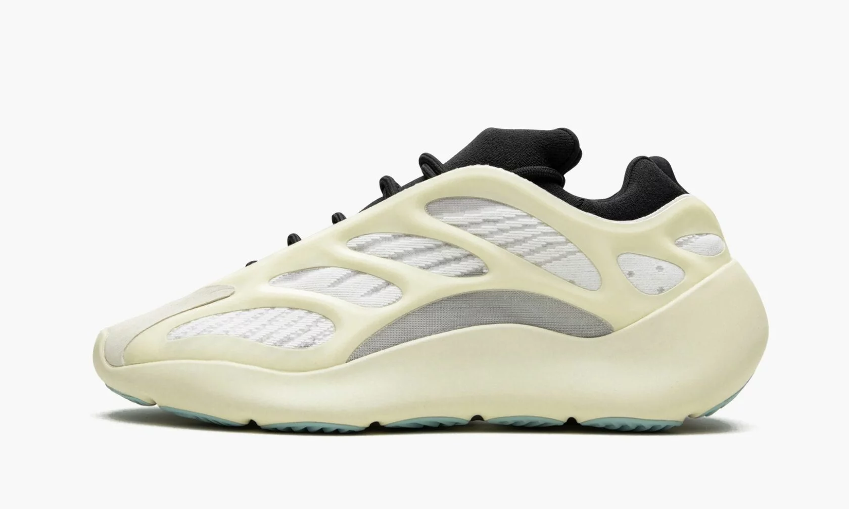 Yeezy 700 hot sale grade school