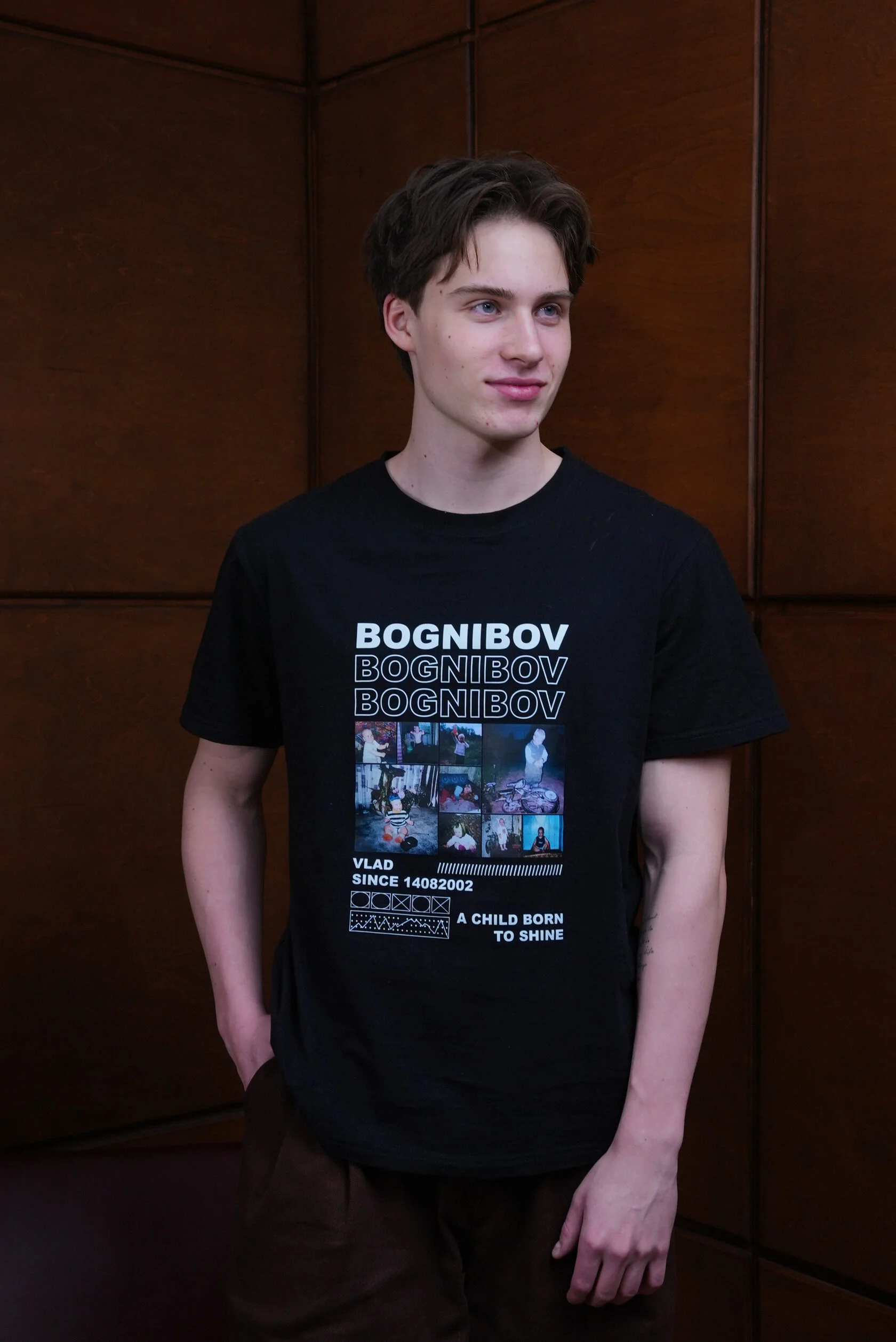 Трендовая футболка с надписью