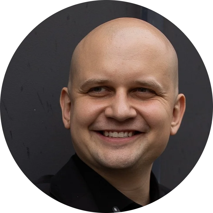 Егор Озеров