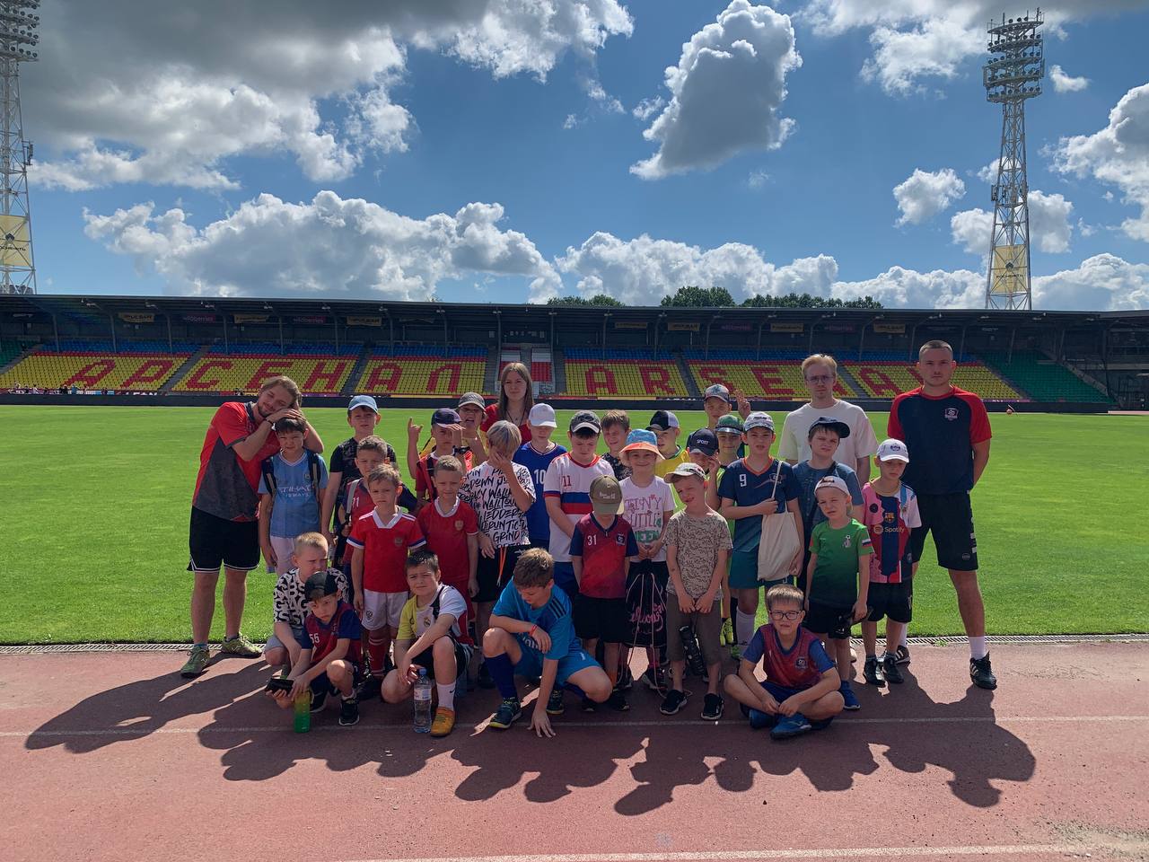 Момент летней футбольной смены Торнадо