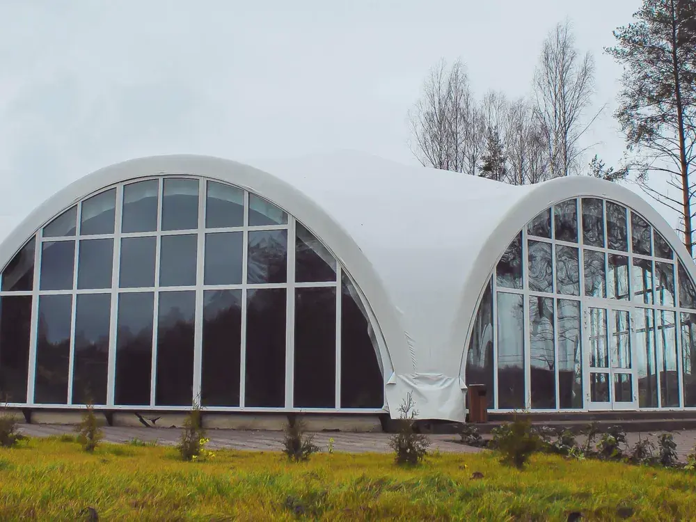 Стеклянные шатры