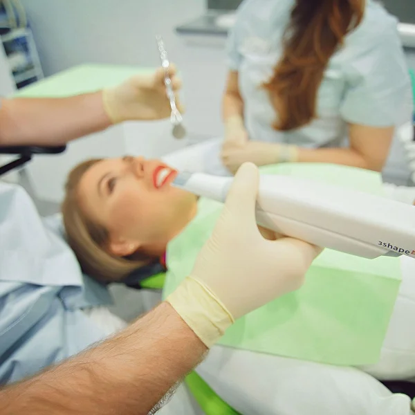 Внутриротовое сканирование на консультации
