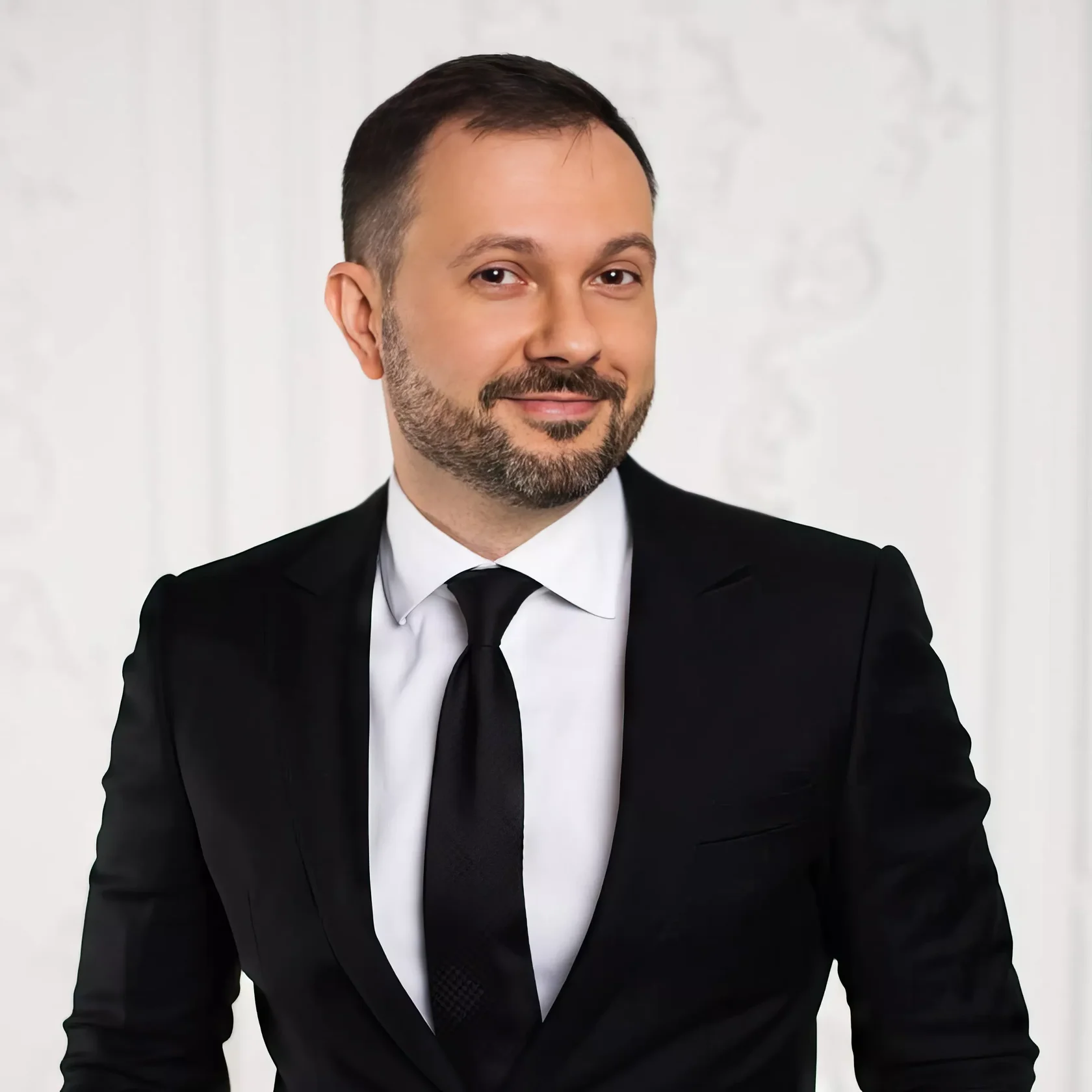 Максим Карпов