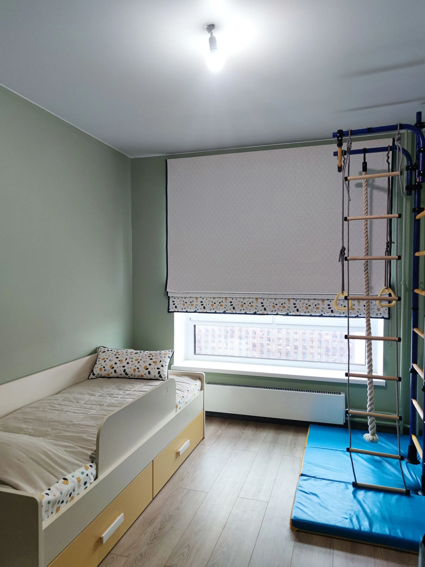 Шторы в детскую