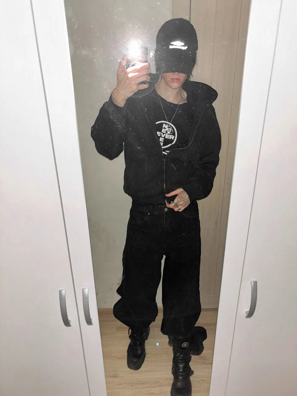 Туапседегі жезөкше телефон нөмірі