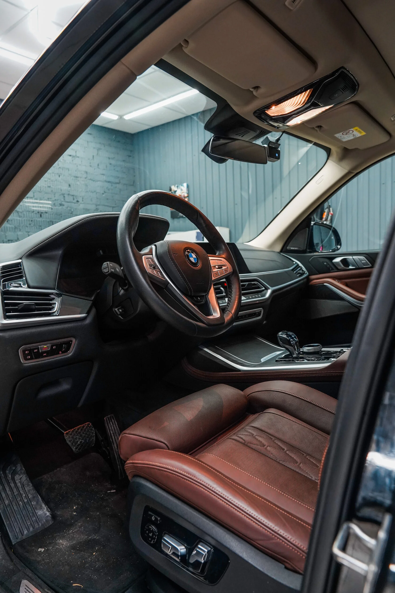 Светлый салон