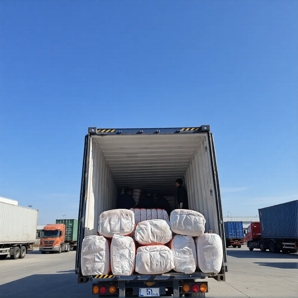 Связки упаковочной сетки в контейнерах