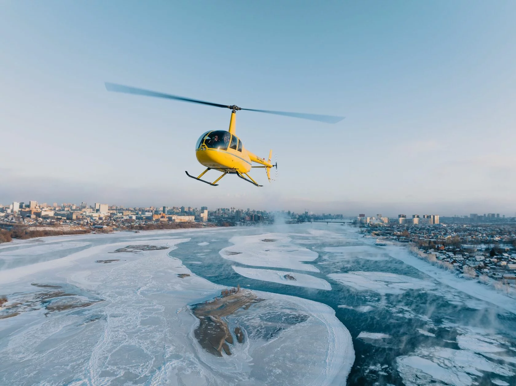 Полеты на вертолете над москвой