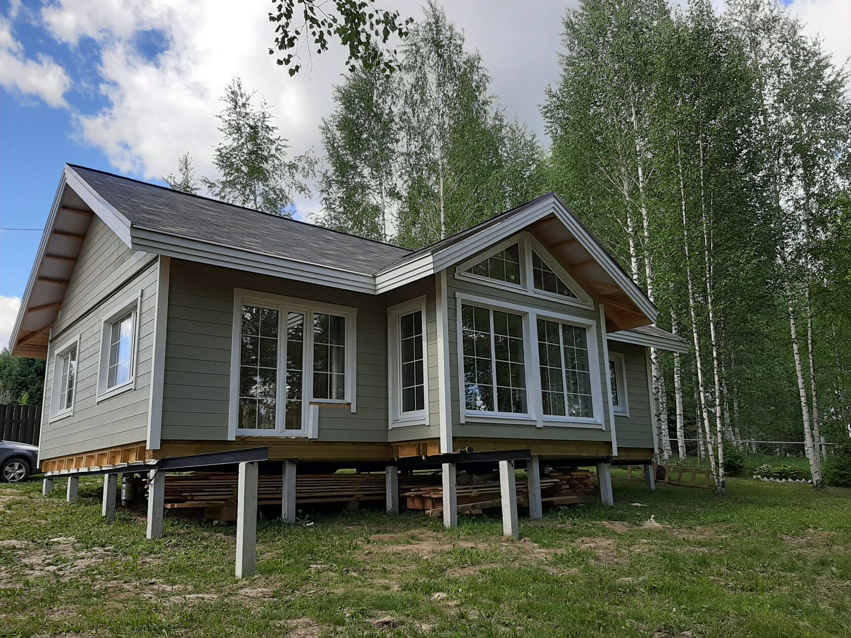 Реализованный каркасный prefab-дом — главное фото портфолио