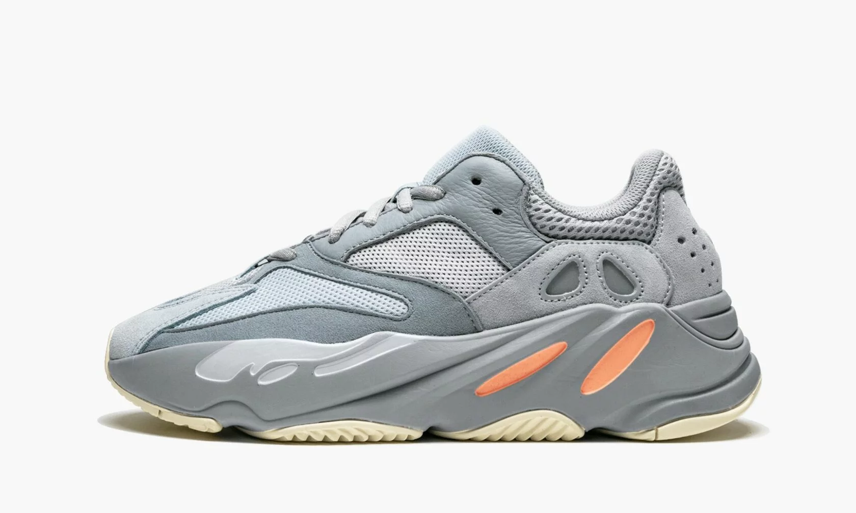 Yeezy hot sale 700 costo