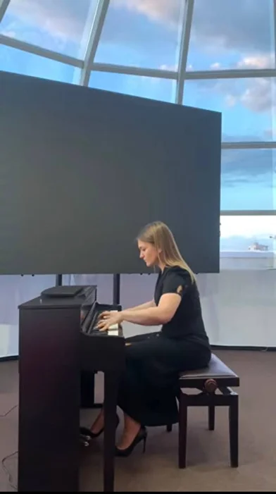 Марина · Элегия