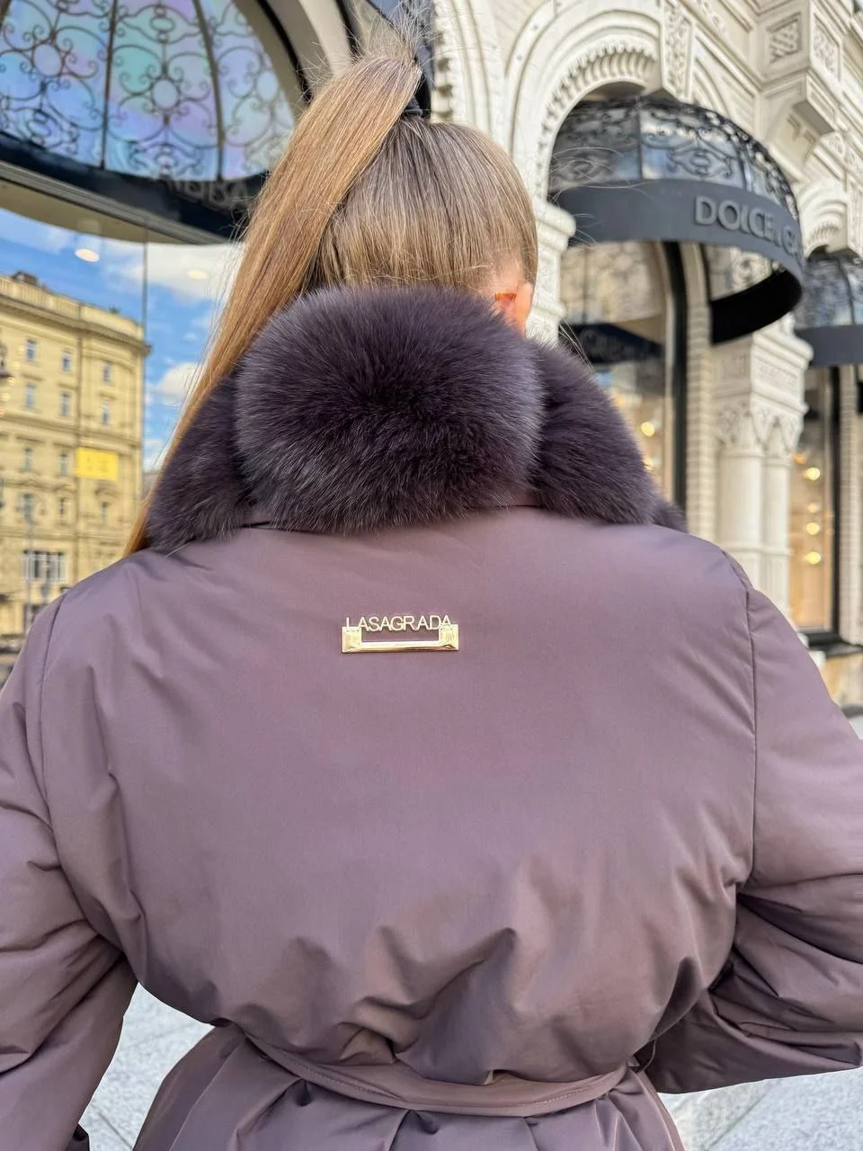 Фото Пуховик женский LASAGRADA