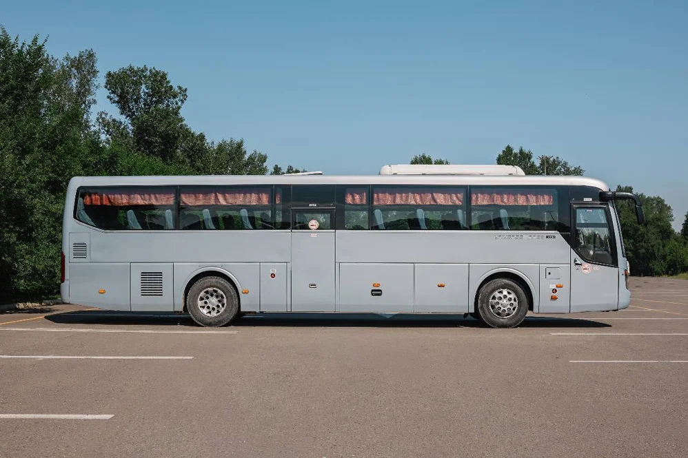 Hyundai Universe 6