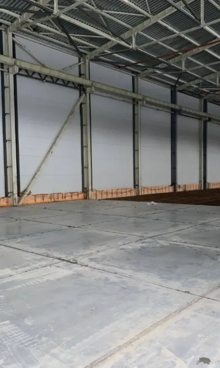 Заливка бетона и затирка пола бетоноотделочными машинами