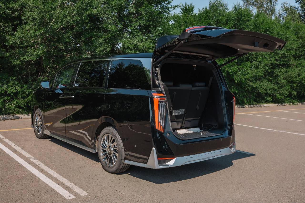GAC M8 1