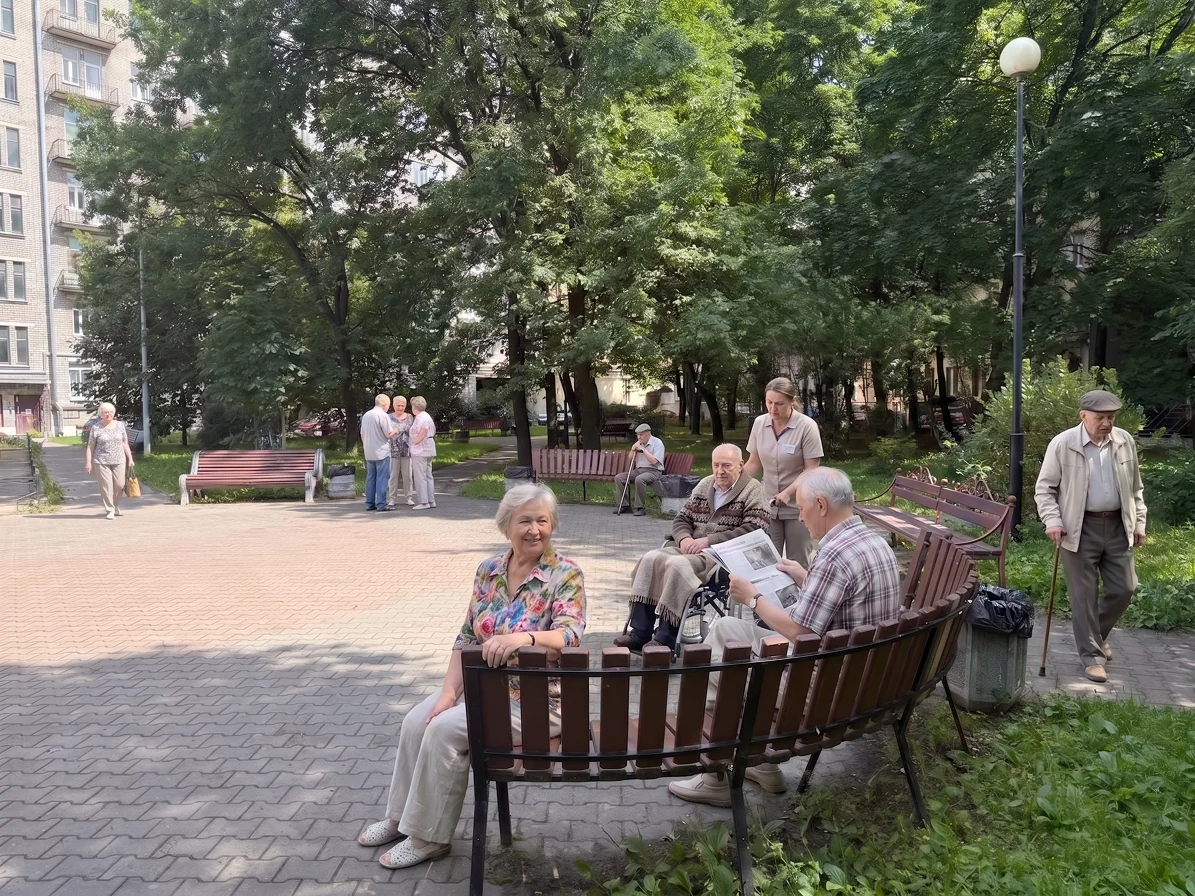 Персонал и резиденты на занятиях