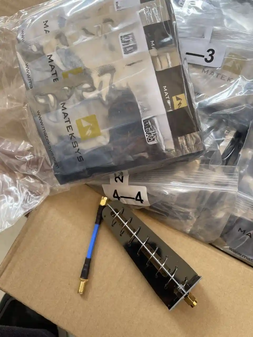 Образцы кабеля и проводки перед отправкой в Китай