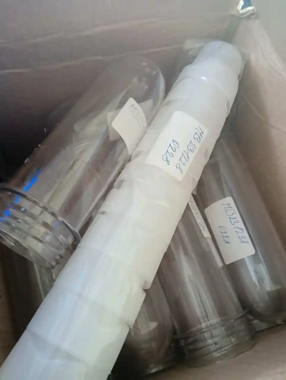 Пластиковая тара в транспортной коробке