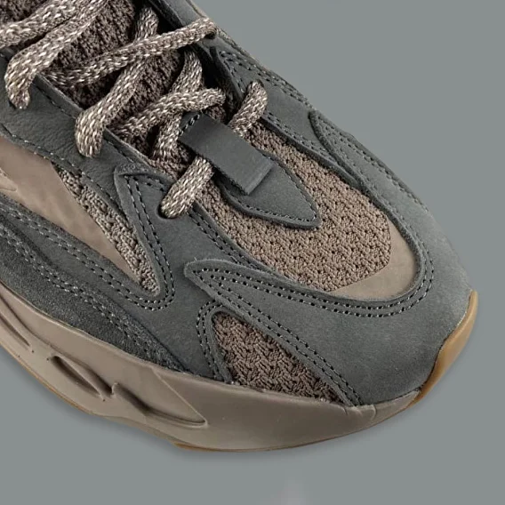 Yeezy 700 v2 mauve sale